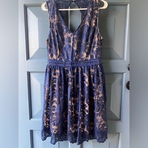 Francesca’s Holiday Navy Lace Dress size L